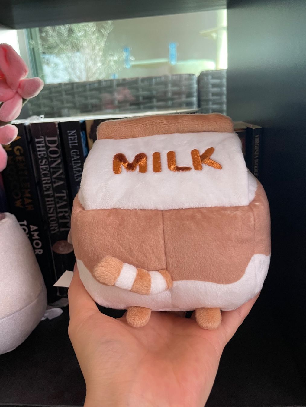 Spielzeuge: Chocolate milk carton Pusheen plush – Neu und originalverpackt aus Zürich von mollister 1