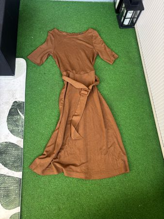 Kleid von Esprit gr.S