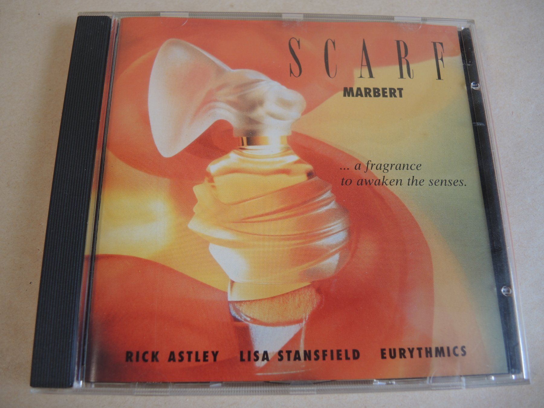 CD: CD SCARF  Marbert mit Hits von Rick Astley, Eurythmics – Usato da Rorschach venduto da maeck8