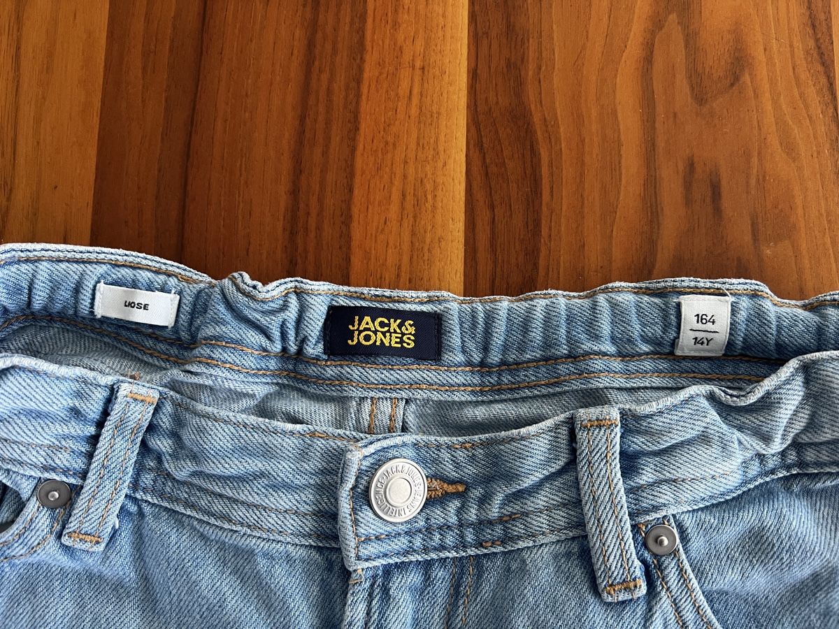Jack & Jones Pantaloni: Jeans Shorts Gr. 164 / Loose – Usato da Münchenbuchsee venduto da PuR04 2