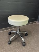 Hocker mit Rollen und Höhenverstellung weiss guter Zustand