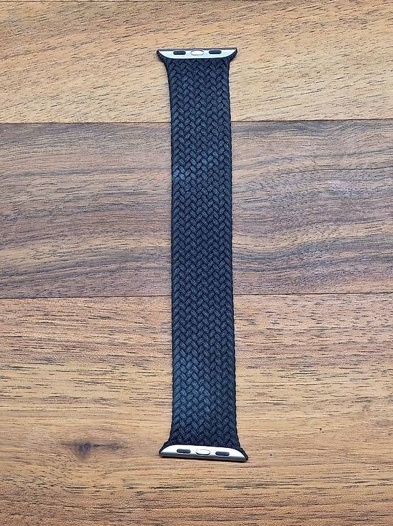 Bracciali & Braccialetti: Apple Watch Braided Solo Loop schwarz/anthrazit 42/44/45 mm – Usato da Dietlikon venduto da Bonamesa 1