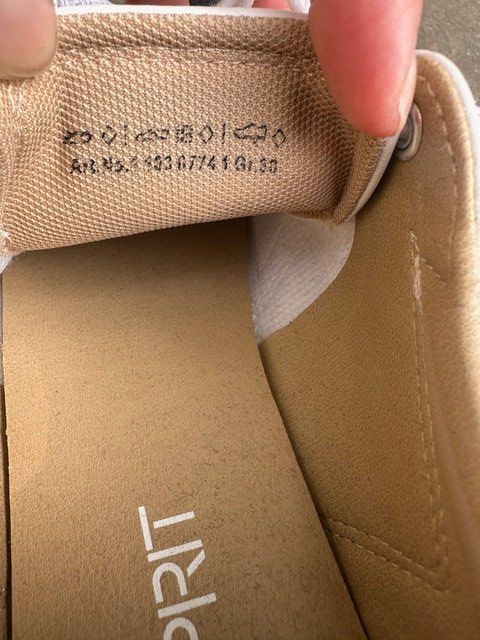 Esprit Scarpe da donna: Esprit Leder-Sneaker, gr38 – Nuovo (secondo la descrizione) da Wolfhausen venduto da kopeka 4