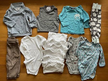 Pulli / Body / Hosen / Weste für Junge / Mädchen Grösse 80