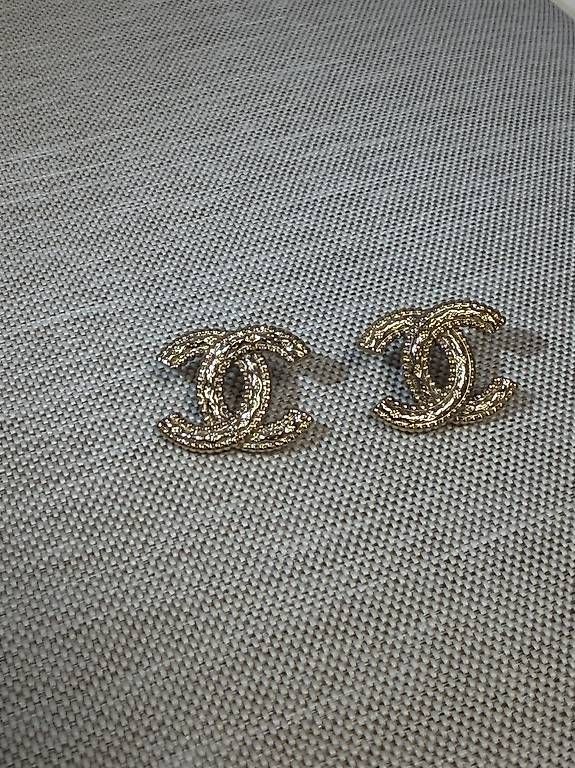 Orecchini pendenti & Orecchini a lobo: Chanel CC Ohrringe  – Usato da Dübendorf venduto da malina7797