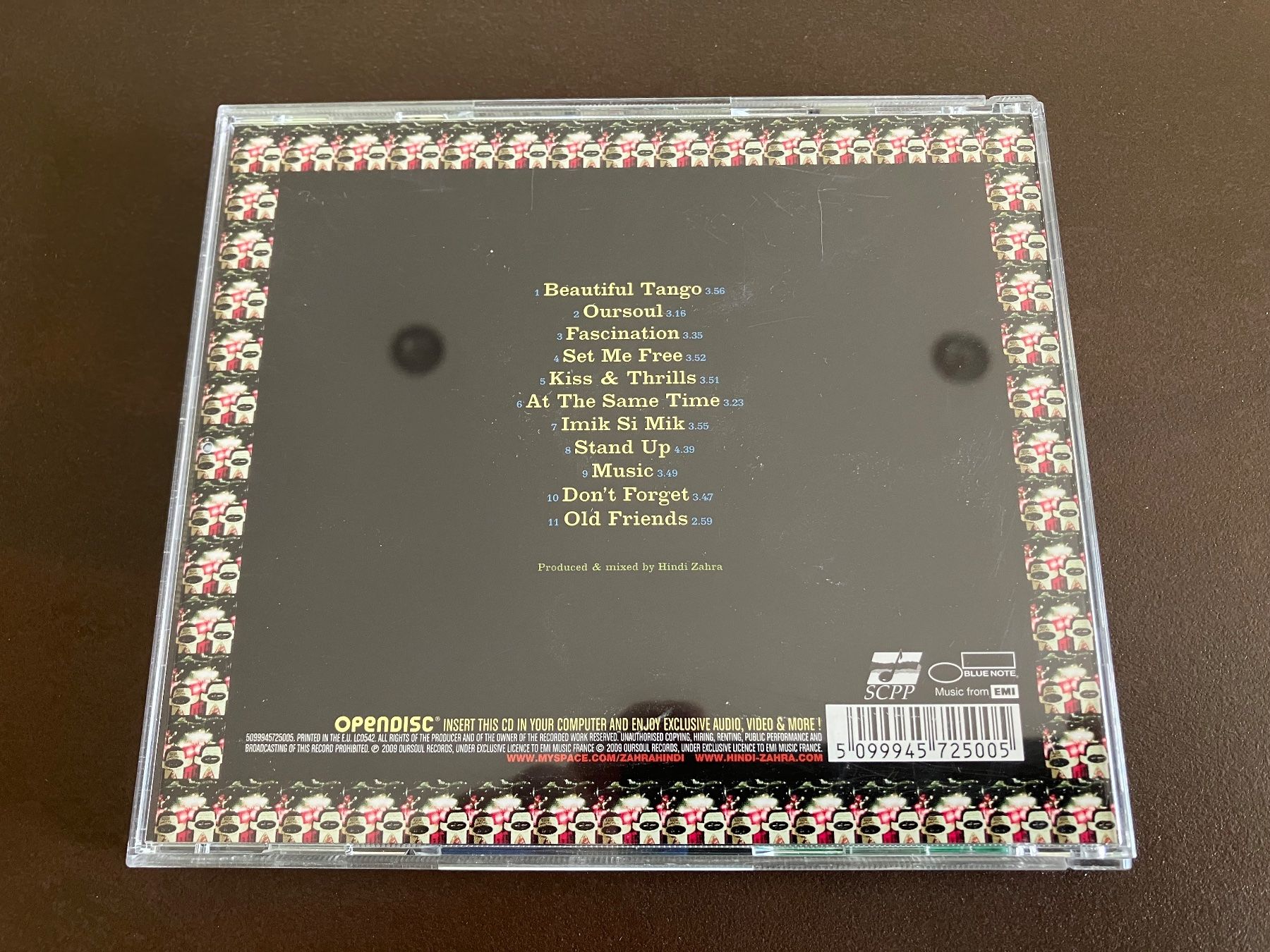 CD: CD HINDI ZAHRA - HANDMADE 2009 – Usato da Menziken venduto da timbuktu1001 1