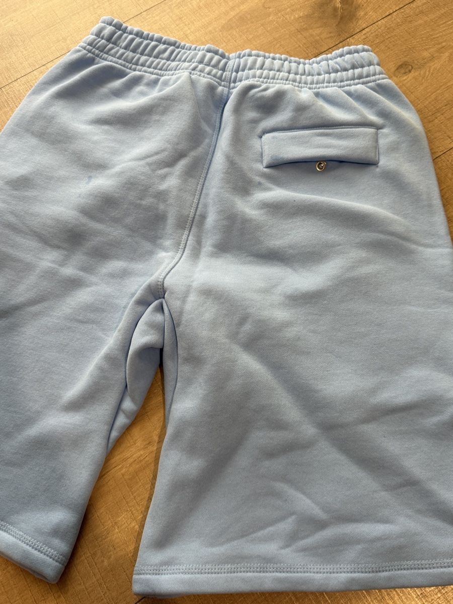 Corteiz Pantaloni: Corteiz Shorts babyblau - M – Usato da Erschwil venduto da don_jf2z 3