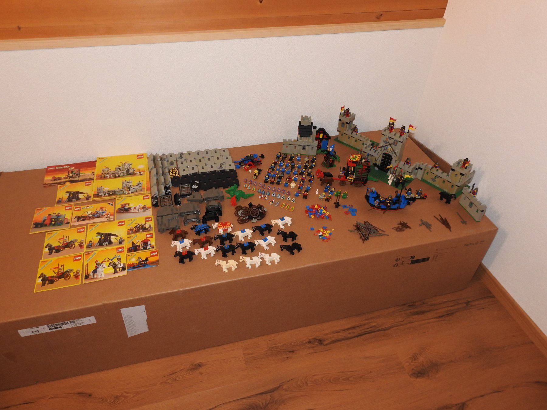 Lego Jouets: Lego Castle ca. 3 Kg – D'occasion à St. Stephan par _Elur_