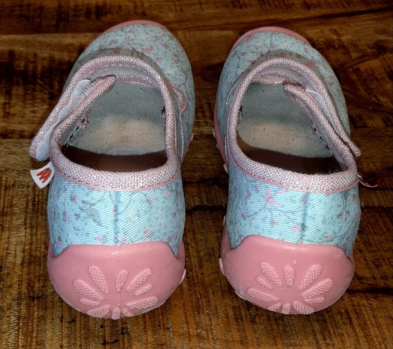 Elefanten Schuhe für Mädchen: Elefanten Hausschuhe Gr.27 – Gebraucht aus Wiler b. Utzenstorf von ryan81 4