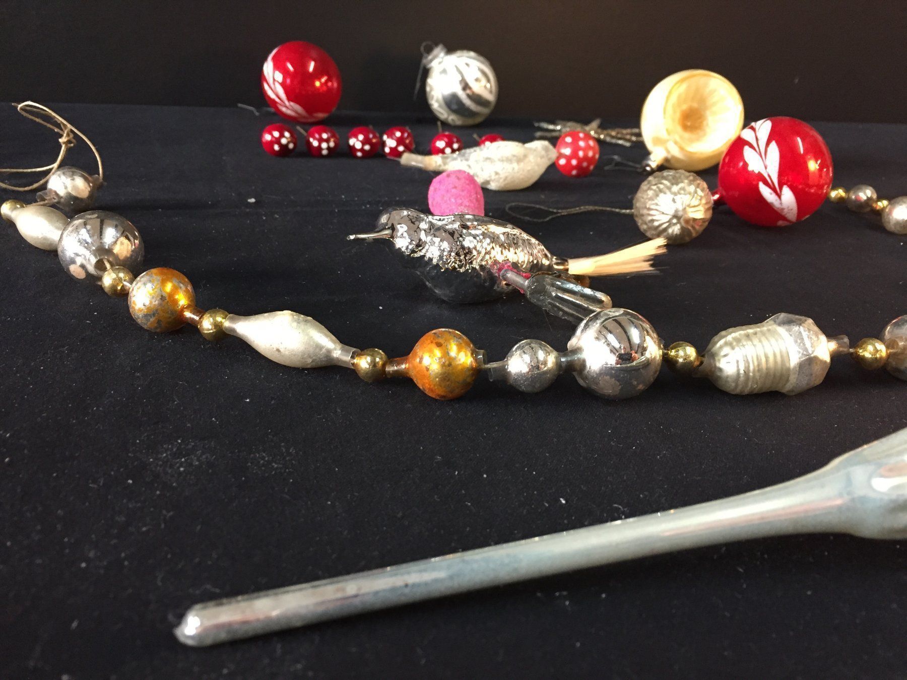 Tutte le decorazioni: Antike Weihnachtsbaum Schmuck + Spitze – Usato da Schaffhausen venduto da sparzone 7