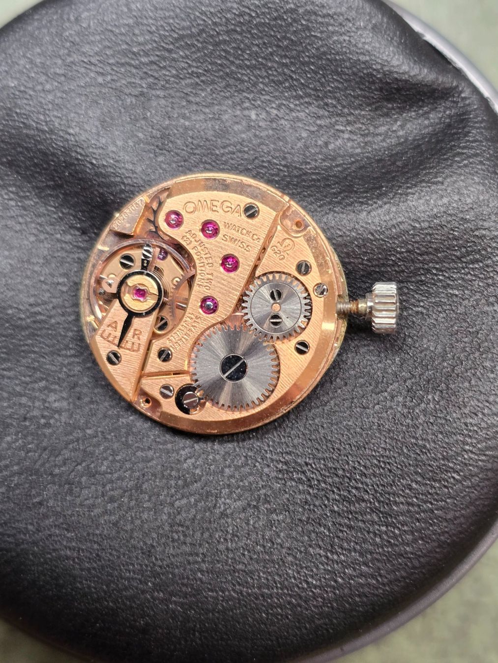 Omega Montres: Mouvement Omega 620 – Défectueux à Tramelan par Nirdan 1