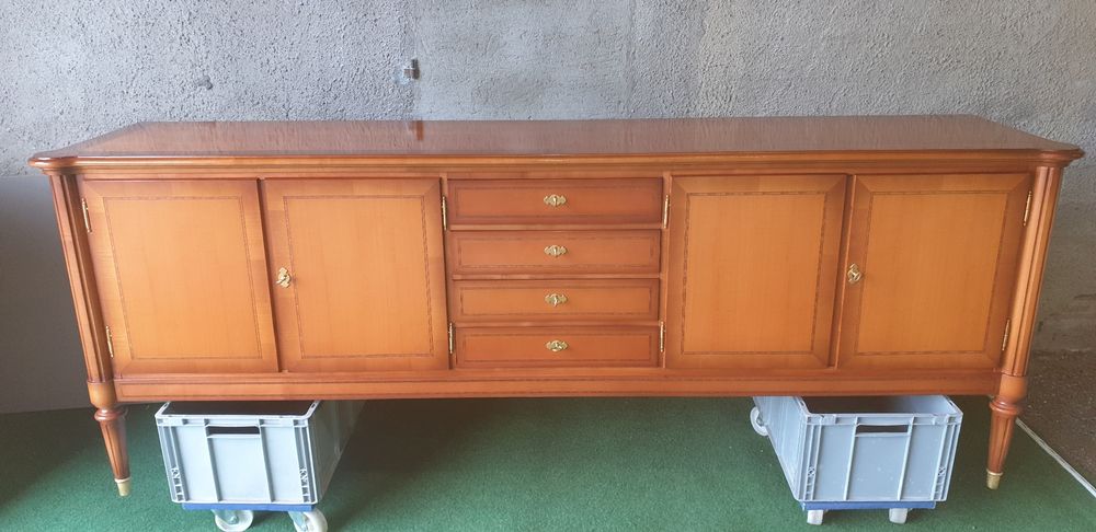 Cassettiere: Kirschbaum Seidbord mit Intarsien und Messing Beschläge – Usato da Seon venduto da bubu73
