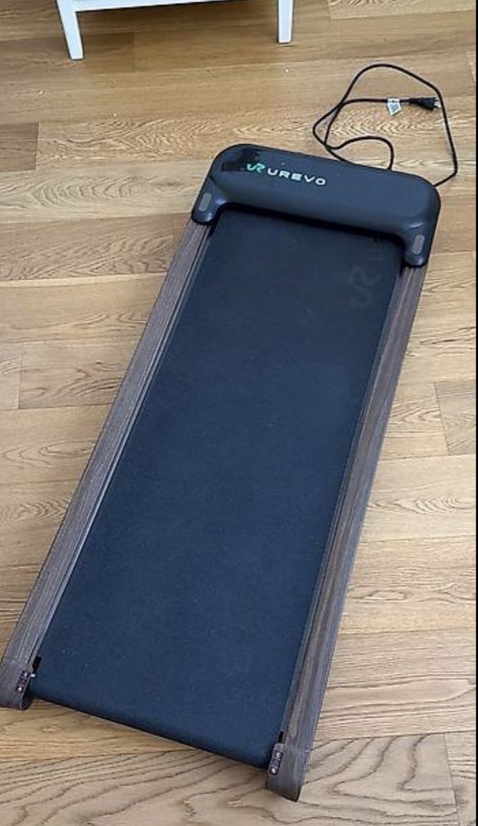 Hometrainer: Laufband UREVO Spacewalk E4W – Gebraucht aus Schnottwil von Umpaumpa