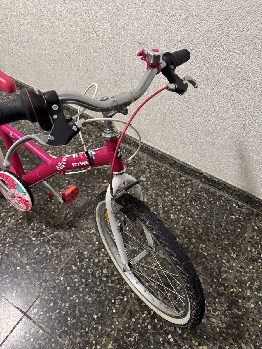 Decathlon Velos: Kindervelo B'TWIN, 20 Zoll – Gebraucht aus Baden von Flooneych 1
