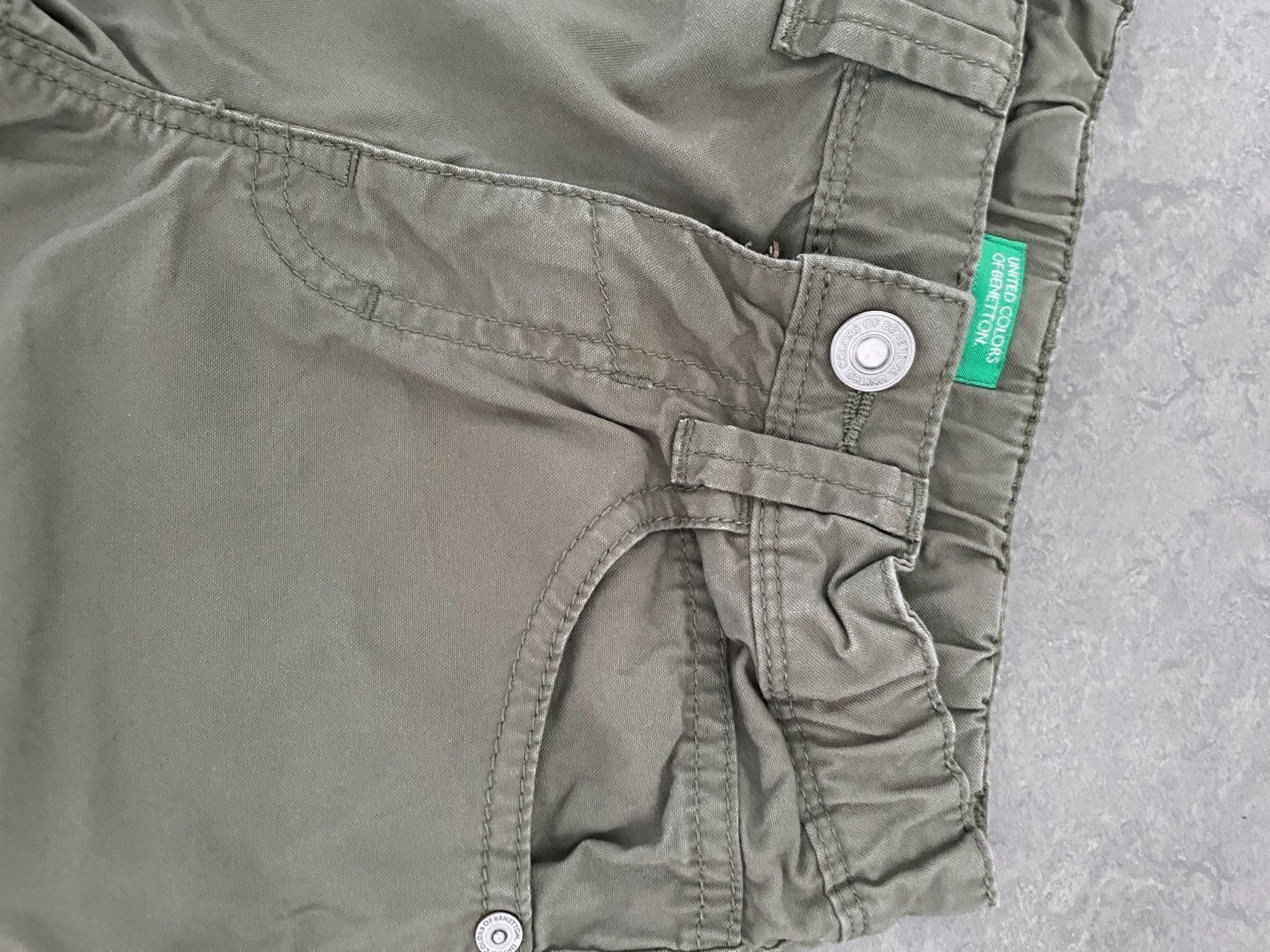 Benetton Hosen: Shorts – Neu (gemäss Beschreibung) aus Zürich von Ivona3
