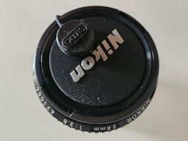 Nikon Nikkor 28mm 1:2.8 Objektiv guter Zustand