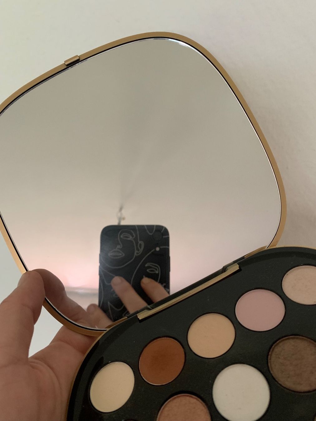 Marc Jacobs Make-up: Marc Jacobs Eyeshadow Palette, voll, Limitiert – Gebraucht aus Zürich von deruja 2
