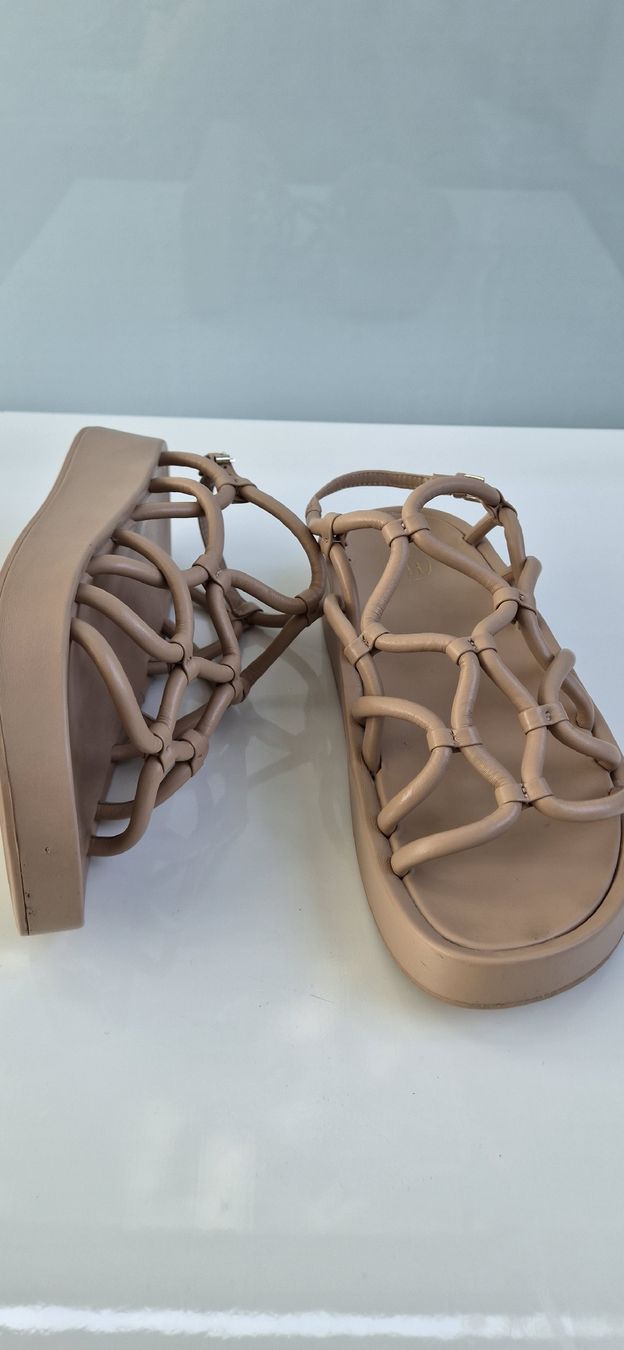 Ash Damenschuhe: ASH Sandalen beige Grösse 38 – Gebraucht aus Rapperswil SG von lemiii 2