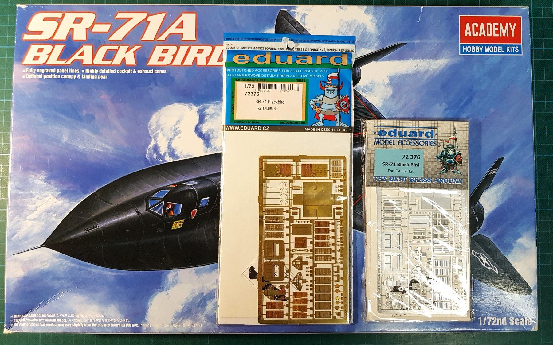 Kit di modellismo & Modellini statici: Lockheed  SR-71A   "Black Bird"  Academy  M 1:72 – Nuovo (secondo la descrizione) da Abtwil  SG venduto da Relluem1 6