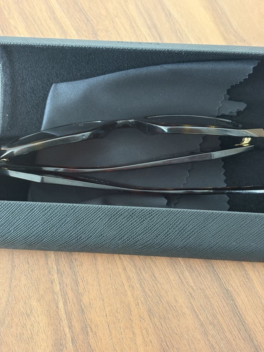 Prada Lunettes & Verres: Prada sunglassess – D'occasion à Nyon par My_wardrobe 7