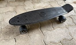 Penny Skateboard schwarz Kunststoff gebrauchter Zustand