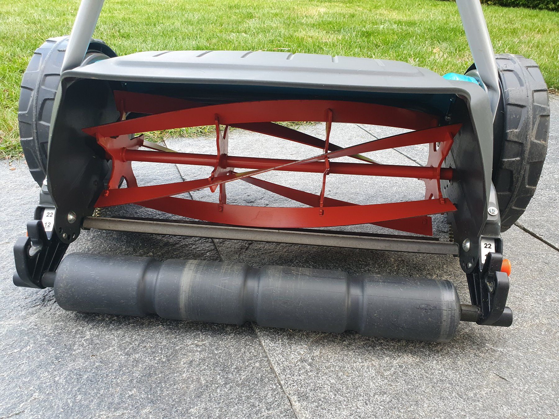 Gardena Rasenmäher: Spindelmäher Gardena 400 C, mit Auffangkorb – Gebraucht aus Nürensdorf von Holly7 4