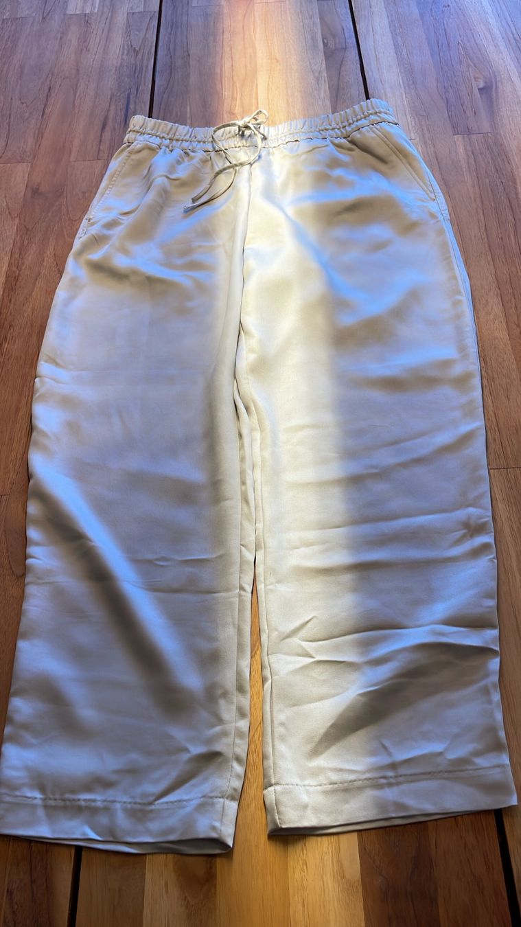 H&M Pantaloni: Hose aus Lyocell-Mix Gr. M Hellbeige – Nuovo (secondo la descrizione) da Lyss venduto da Cla_xhb8 1
