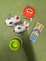 Spielzeug Set Flugzeug Stapelbecher Fernbedienung Stofftier