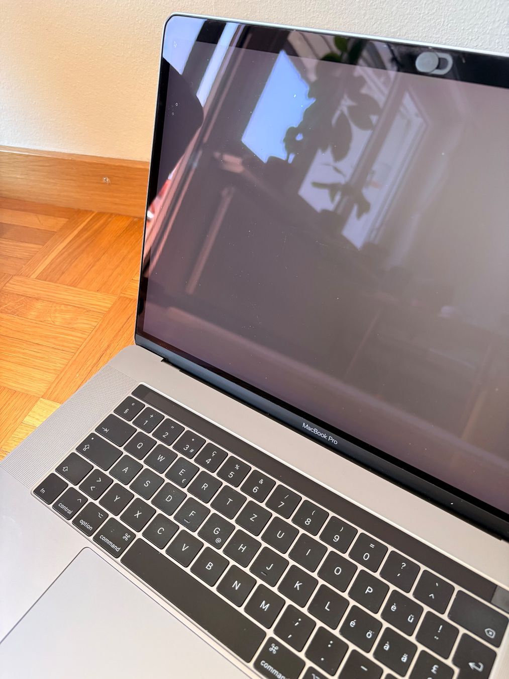 Apple Notebooks: Macbook Pro 2017 – Gebraucht aus Zürich von sanfranc_ 1