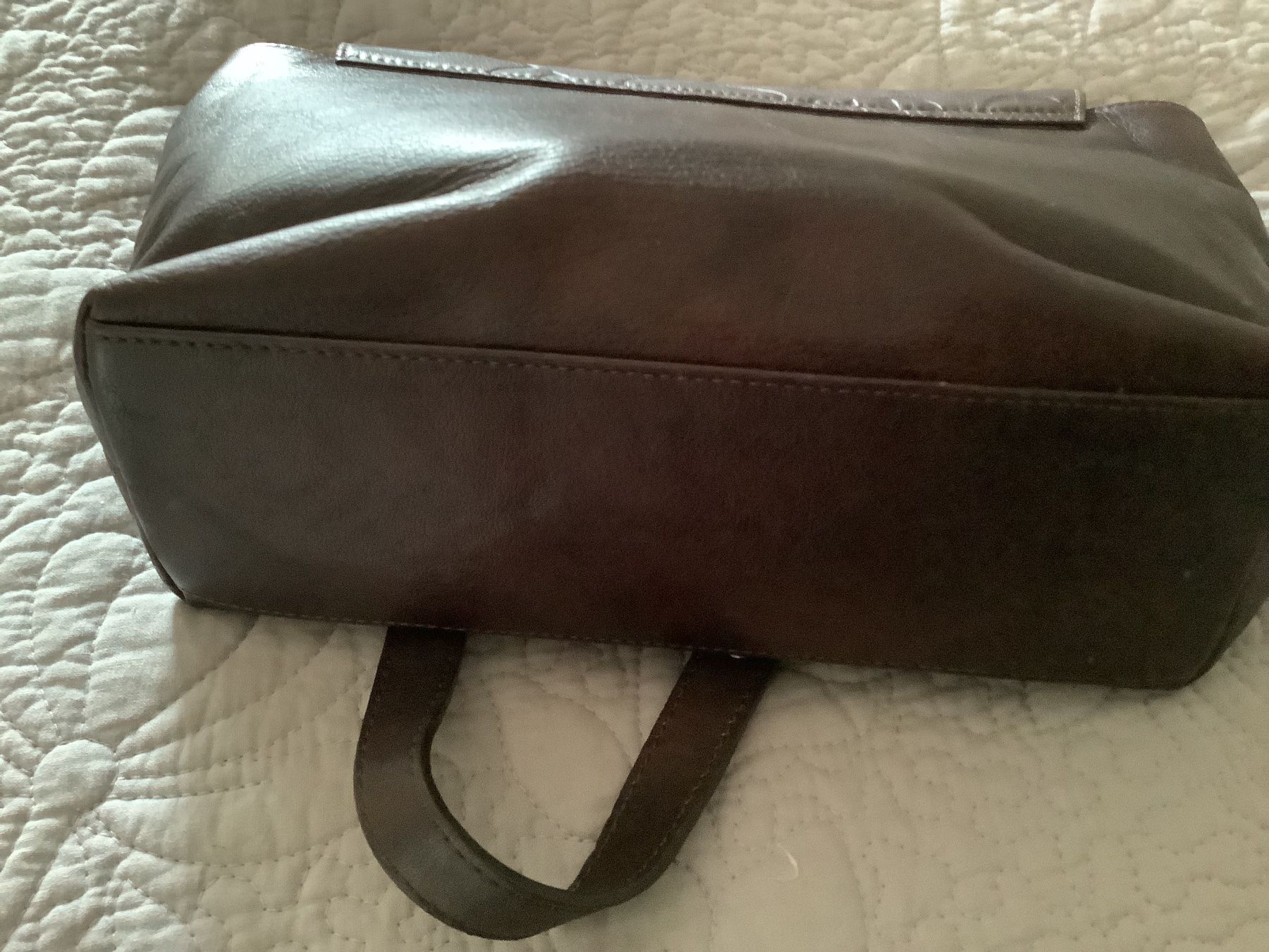 Taschen für Damen: Ledertasche – Gebraucht aus Buch SH von bri_hpp2 8