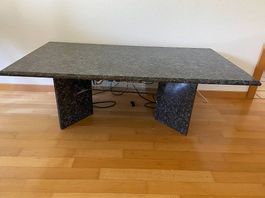 Granit Couchtisch  Massiv, elegant & hochwertig ca. 120-60