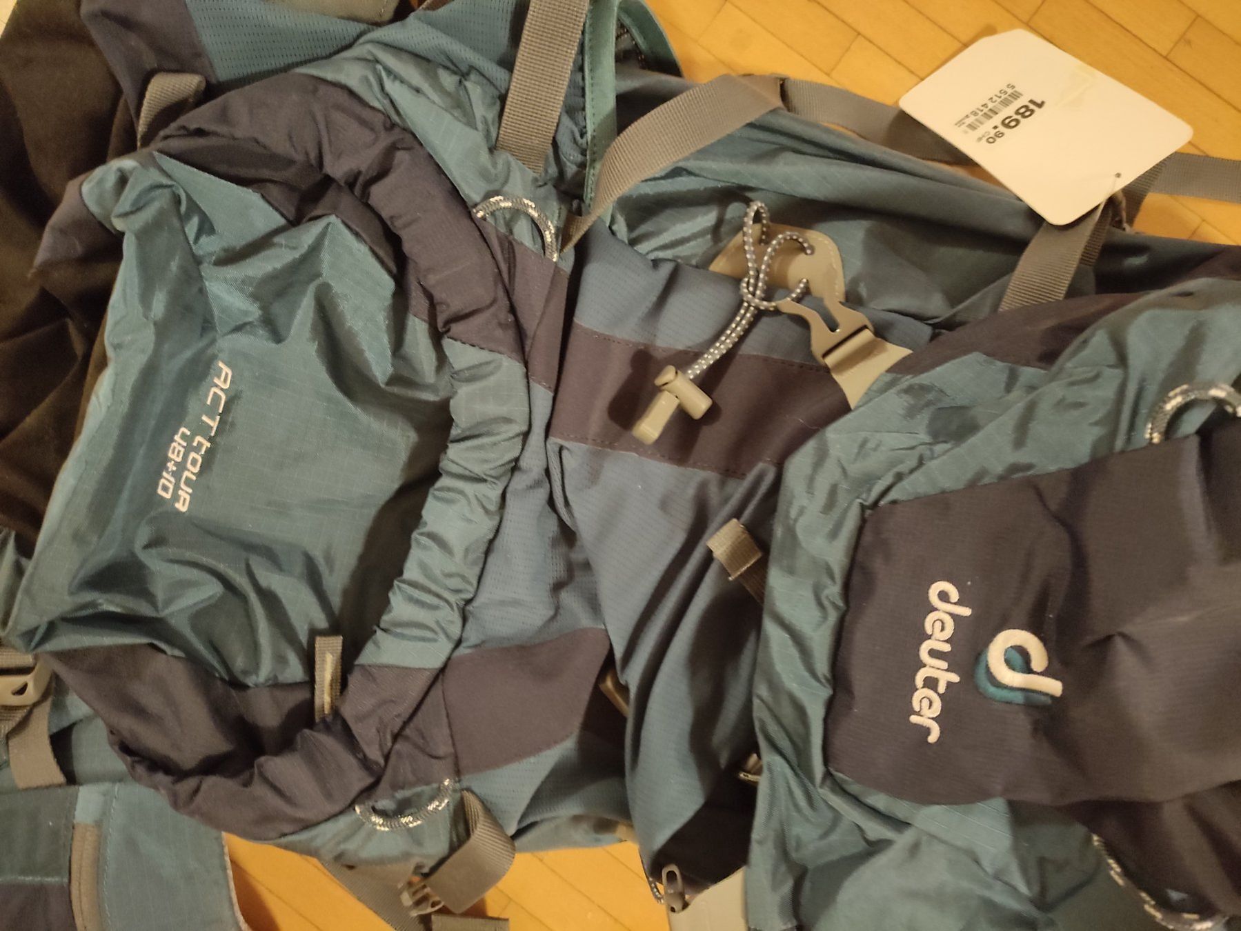 Deuter Zaini: Neu Deuter Act Tour 48+10 Rucksack – Nuovo e nell'imballaggio originale da Dagmersellen venduto da L.Ga. 3