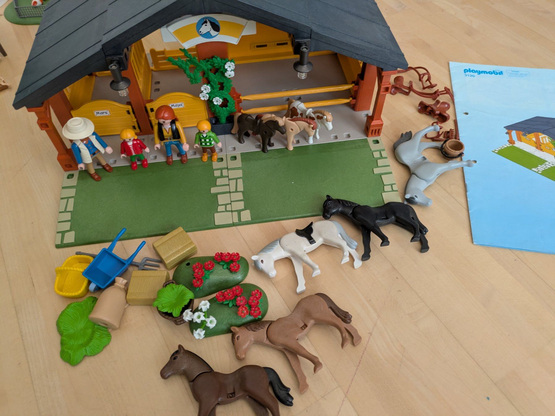 Playmobil Jouets: Playmobilset: Pferdestall – D'occasion à Bern par macsandra