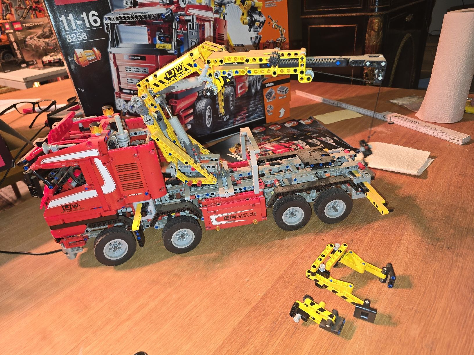 Technics Kit di costruzioni: Lego Technic 8258 Power Schwenkkran – Usato da Wienacht-Tobel venduto da max_92rg 2