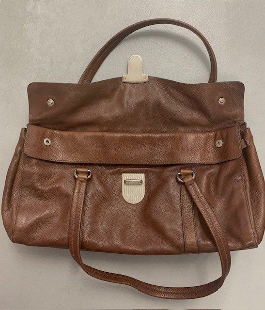 Prada Borse da donna: sac en cuir souple de Prada – Nuovo (secondo la descrizione) da St-Aubin-Sauges venduto da Juliezan 1