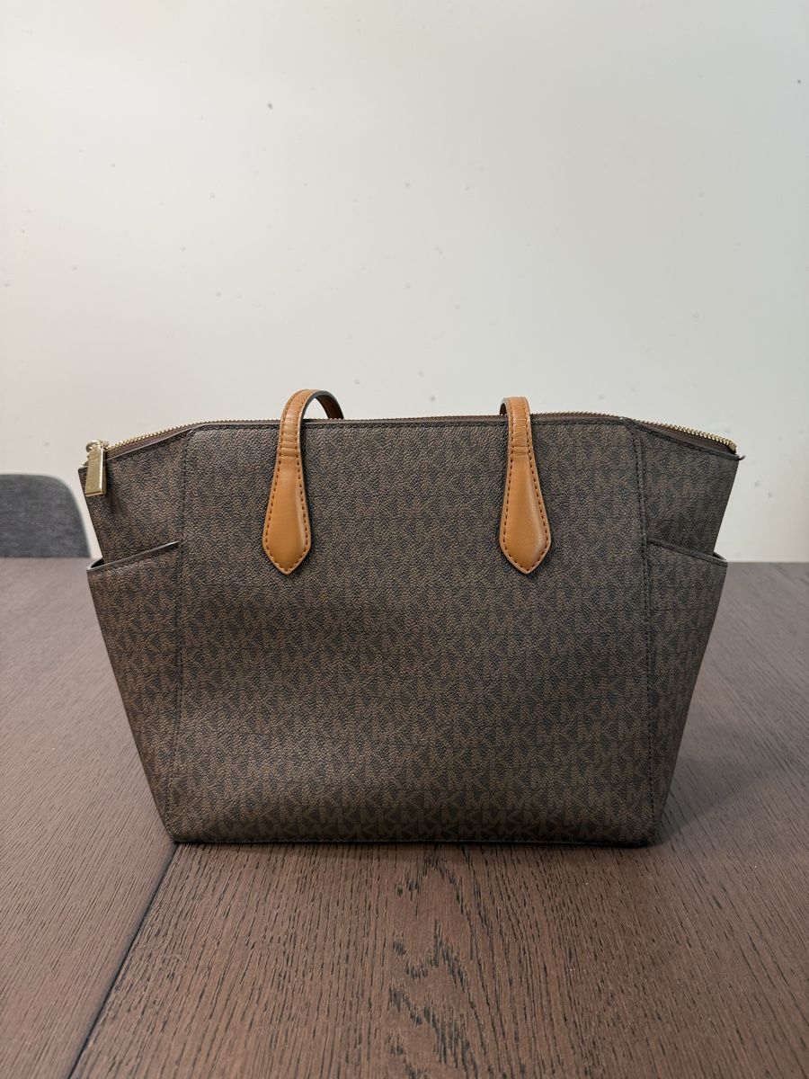 Michael Kors Borse da donna: Michael Kors Tote Bag - Brown – Usato da Zollikerberg venduto da mam_z6gz 5