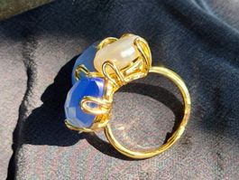ChapeauAtelier, Ring mit blauen Katzenaugen und Perle, L-XL