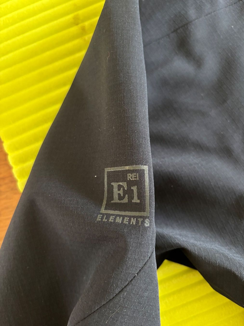 Rei Giacche: REI Softshell Regenjacke schwarz – Usato da Stallikon venduto da Rsiri 3