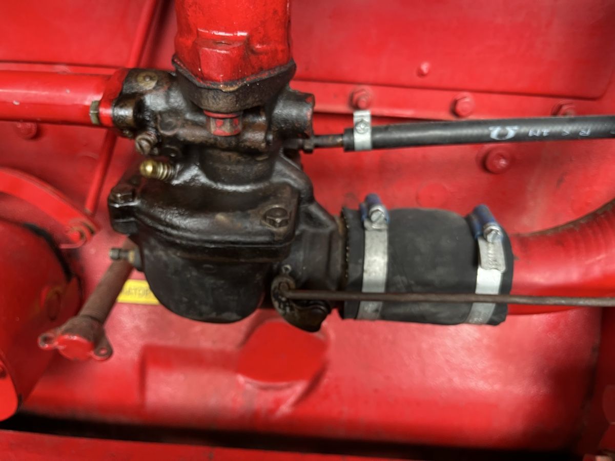 IHC Traktoren: Traktor – Gebraucht aus Riggisberg von sch_6gkh 9