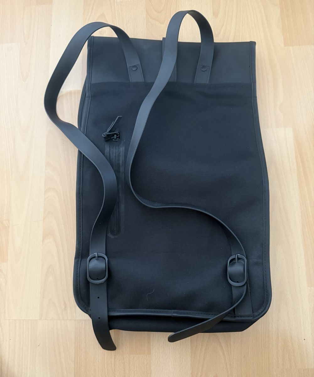 Zaini: Rolltop Rucksack, wasserabweisend, Top Zustand – Nuovo (secondo la descrizione) da Zürich venduto da Herbion1 1
