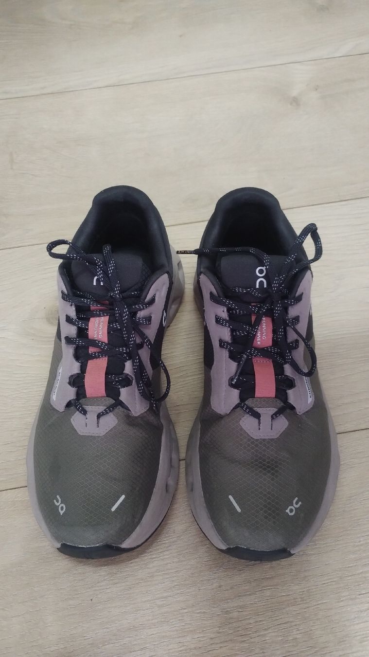On Chaussures hommes: On Cloud Waterproof Grösse 40 wenig gebraucht – D'occasion à Schiers par bak007 1