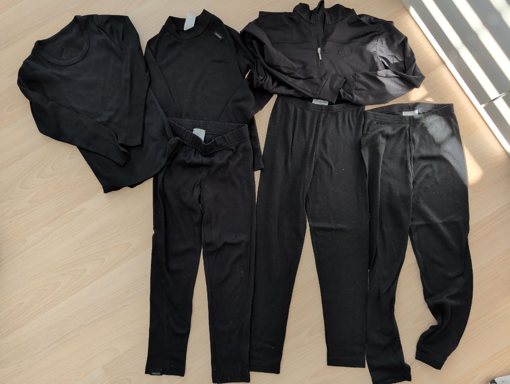Kleiderpakete & -sets: Ski- Unterwäsche Set 122/128 – Gebraucht aus Diessenhofen von sabrina1204