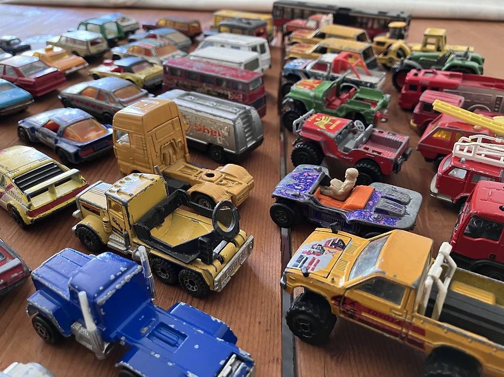 Matchbox Modellini d'auto: Macchinine Corgi HotWhell Majorette Matchbox – Usato da Vezia venduto da Curzio83 3