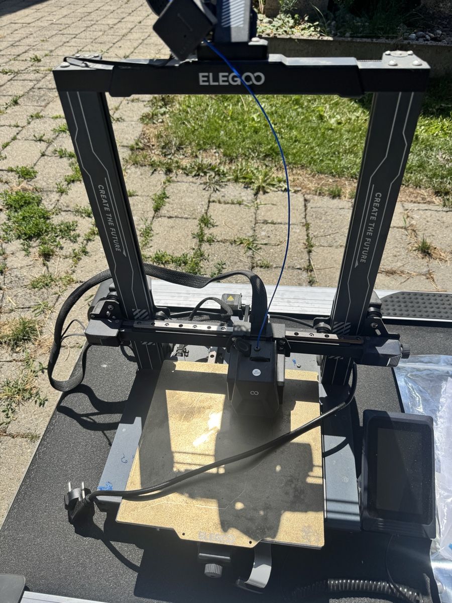 Elegoo Stampanti 3D: 3D Printer ELEGOO Neptune 3 Pro good condition – Usato da Seuzach venduto da Wolf936 1
