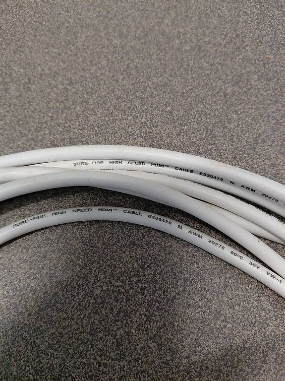Cavi: Langes HDMI-Kabel 5 Meter – Usato da Wangs venduto da man_v2j2 1