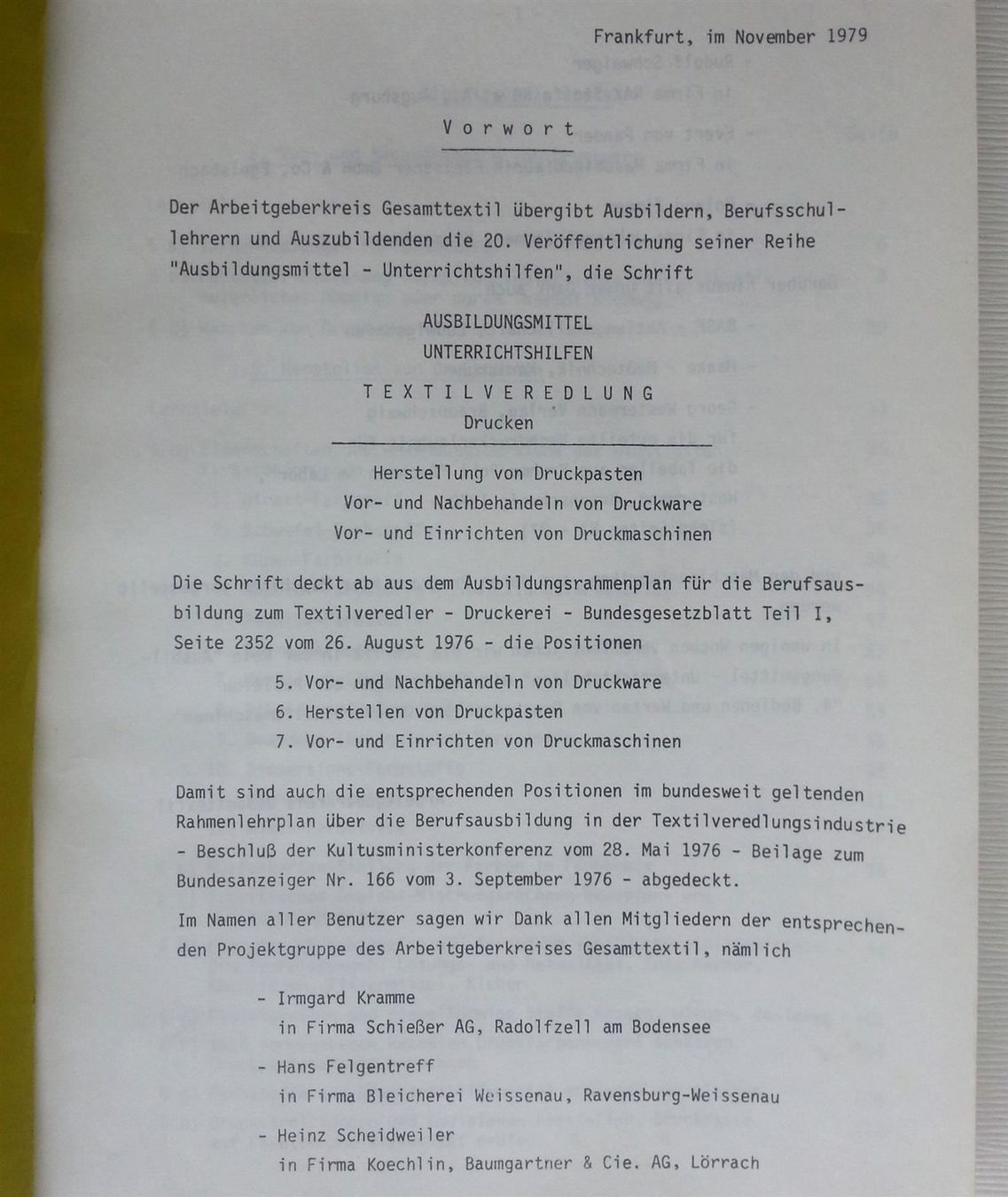 Bücher: TEXTILVEREDLUNG – DRUCKEN, 1984 – Gebraucht aus Oberriet SG von ganesh435 2