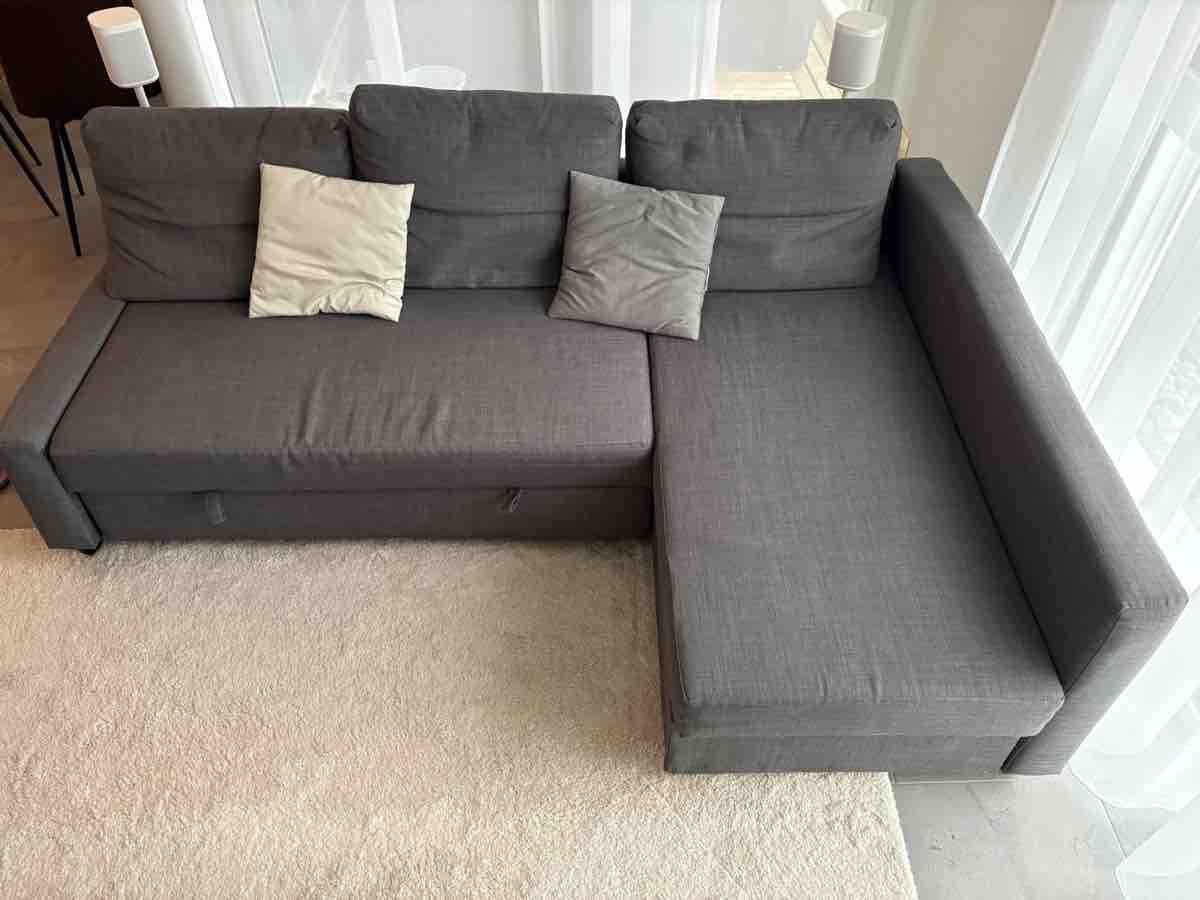 Ikea Divani: Ecksofa FRIHETEN grau – Usato da Ostermundigen venduto da NiSc 1