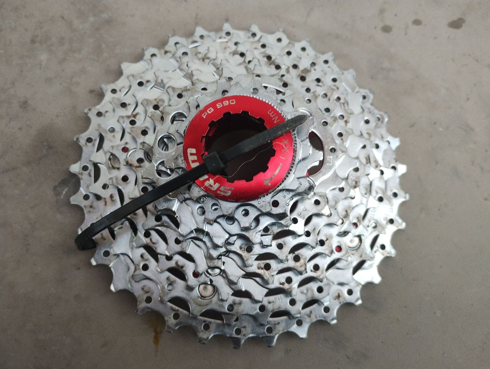 Pezzi di ricambio: SRAM PG 990 Kassette 9-fach – Usato da Oetwil am See venduto da Kukuxumusu