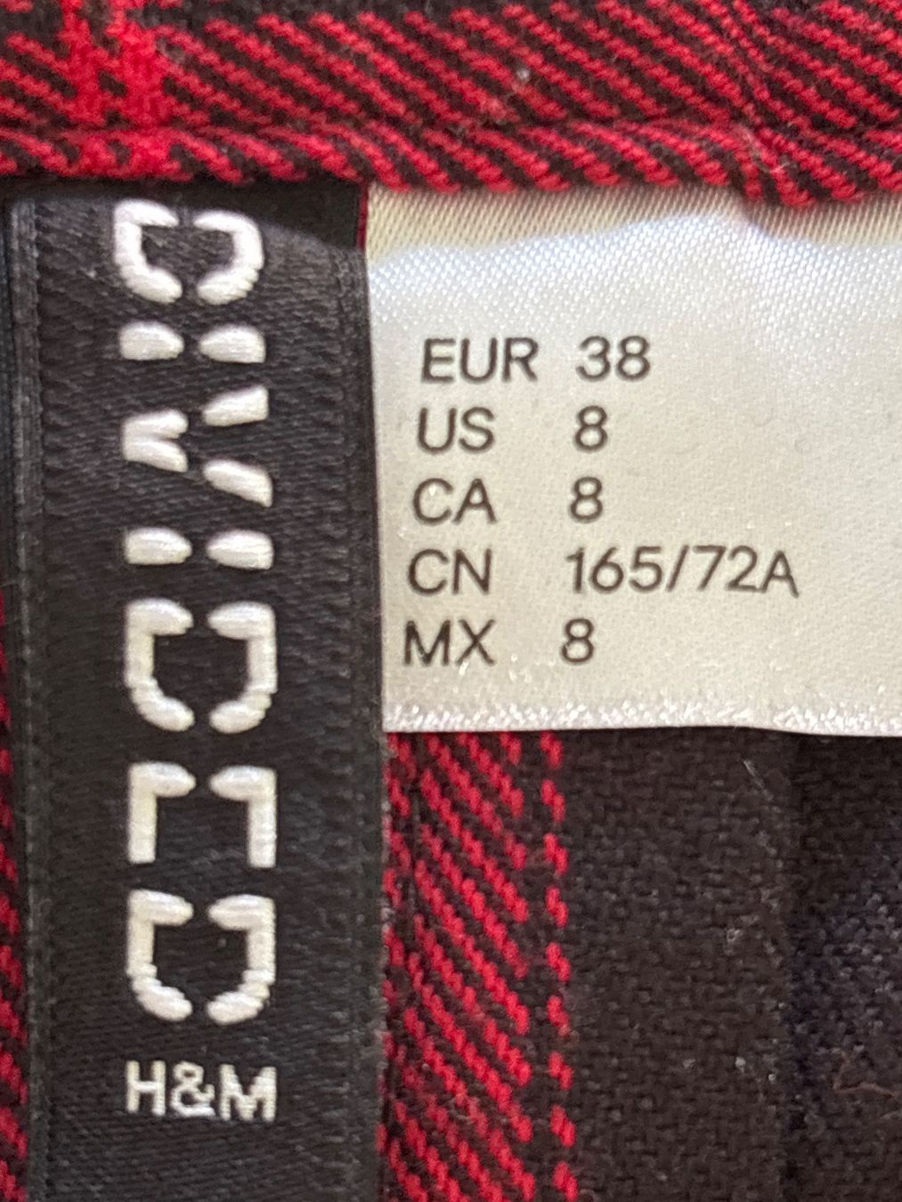 H&M Gonne: Mini Jupe karriert von H&M Grösse 38 – Usato da Schwyz venduto da Trofana 4