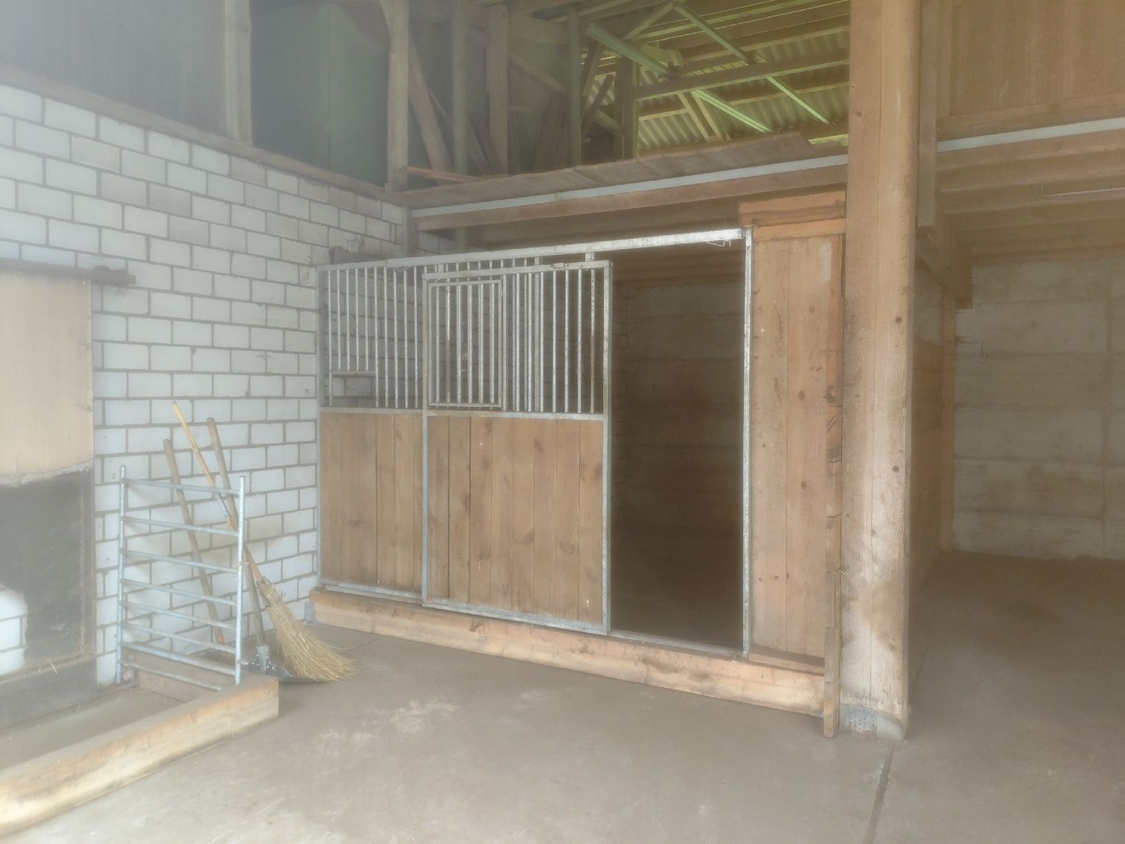 Recinzioni: Pferdebox Front – Usato da Roggliswil venduto da sbis 1
